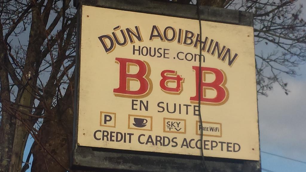 Dun Aoibhinn Guest Accommodation Galway Buitenkant foto